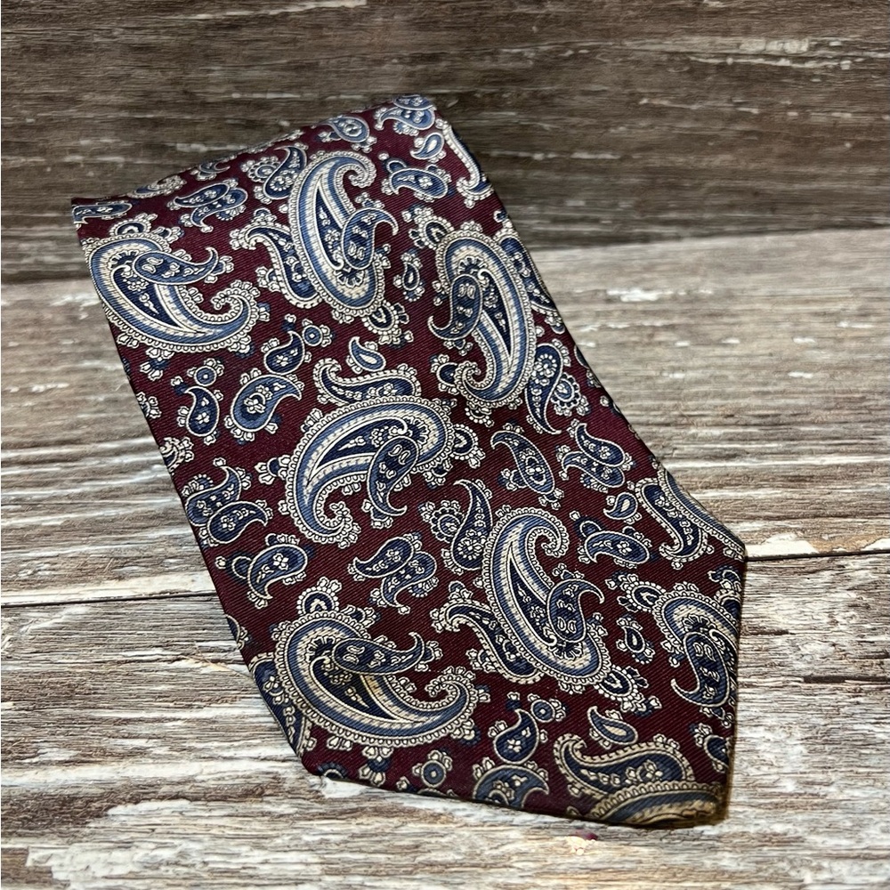 Bert Pulitzer Paisley Silk Tie Burgundy and Navy Men’s Vintage Formal Necktie